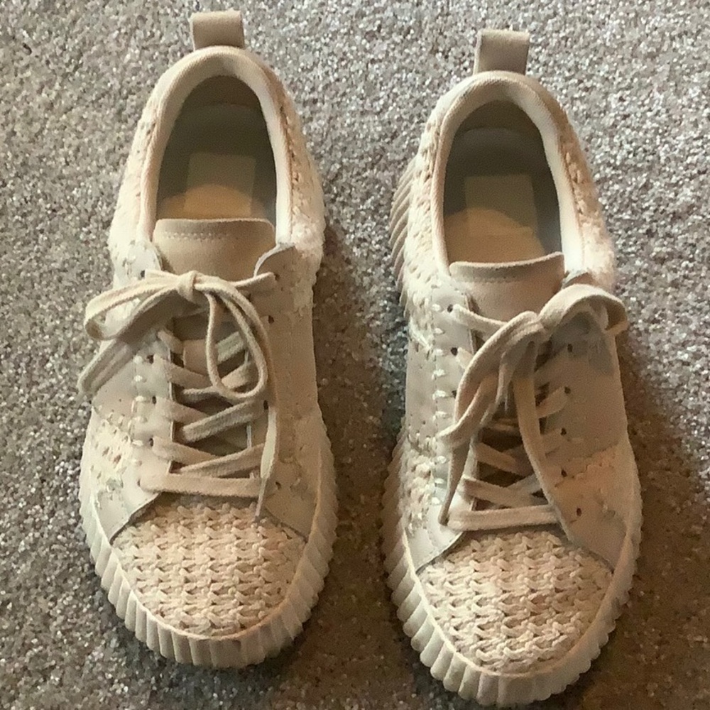 Dolce Vita Cream Textured Sneakers